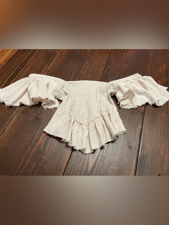Free People Tops - Free People off the shoulder Top